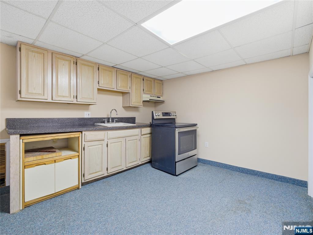 Homes for sale in Little Falls, NJ | 96 Lower Notch Rd, Little Falls, NJ 07424 | MLS# 25038557