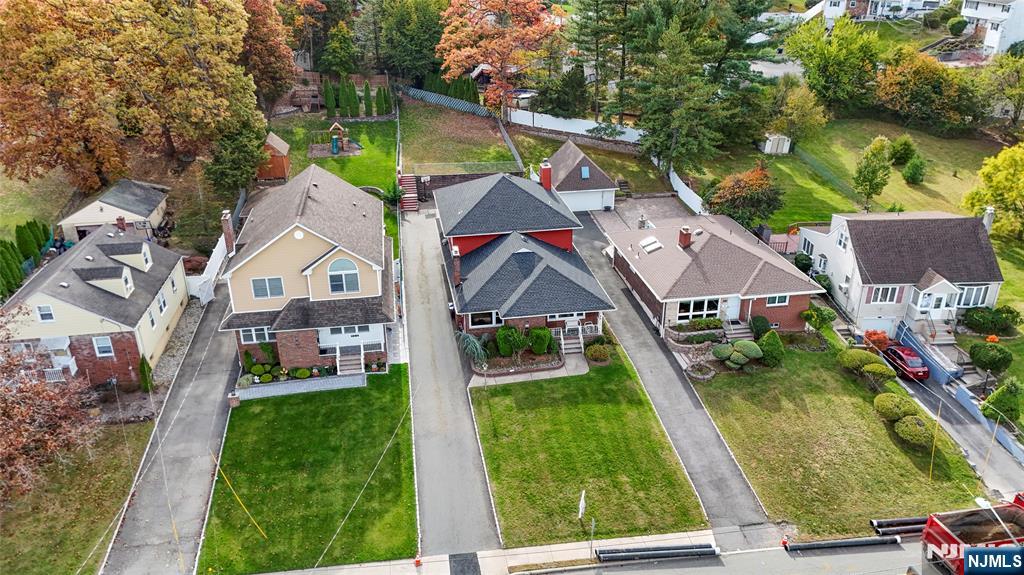 Homes for sale in Little Falls, NJ | 96 Lower Notch Rd, Little Falls, NJ 07424 | MLS# 25038557