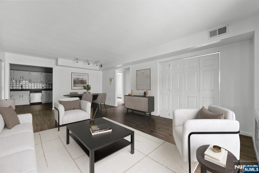 Homes for sale in Pompton Lakes, NJ | 221 Ringwood Ave #A12, Pompton Lakes, NJ 07442 | MLS# 25038609