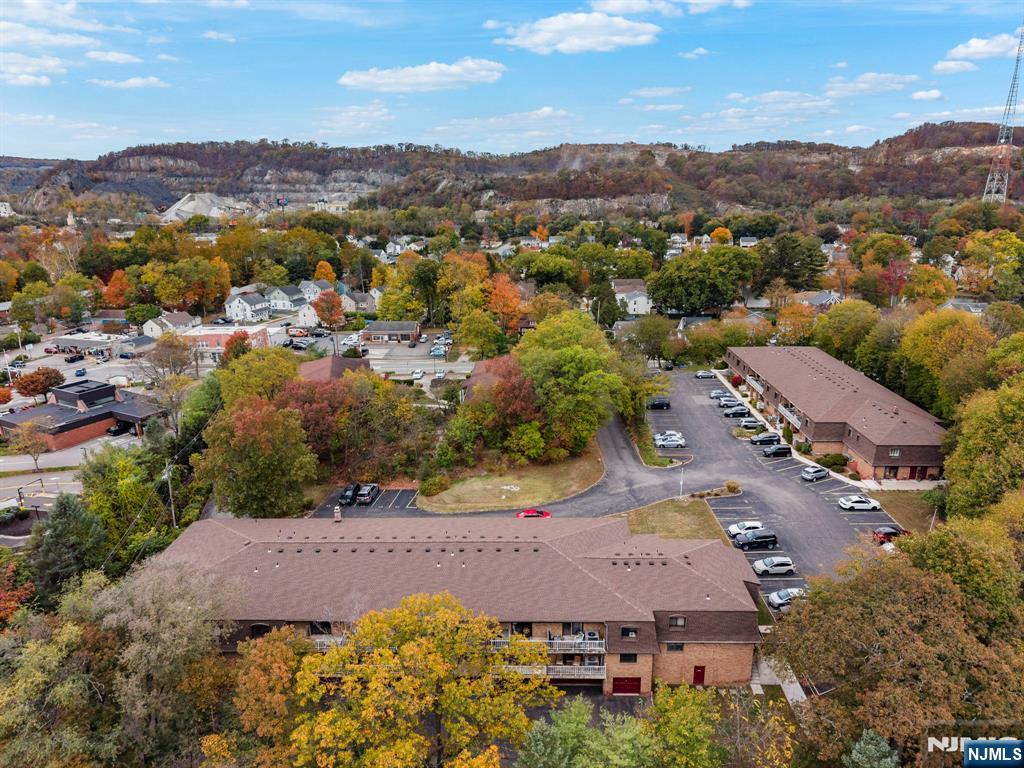 Homes for sale in Pompton Lakes, NJ | 221 Ringwood Ave #A12, Pompton Lakes, NJ 07442 | MLS# 25038609