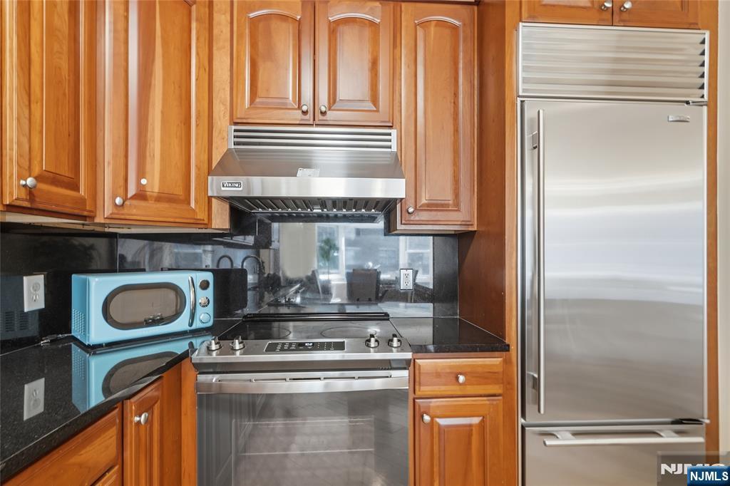 Homes for sale in West New York, NJ | 20 Ave At Port Imperial #310, West New York, NJ 07093 | MLS# 25038615