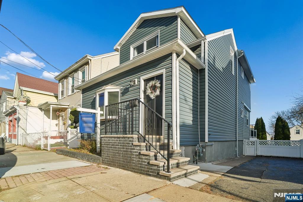 Homes for sale in Clifton, NJ | 113 Valley Rd, Clifton, NJ 07013 | MLS# 25038631