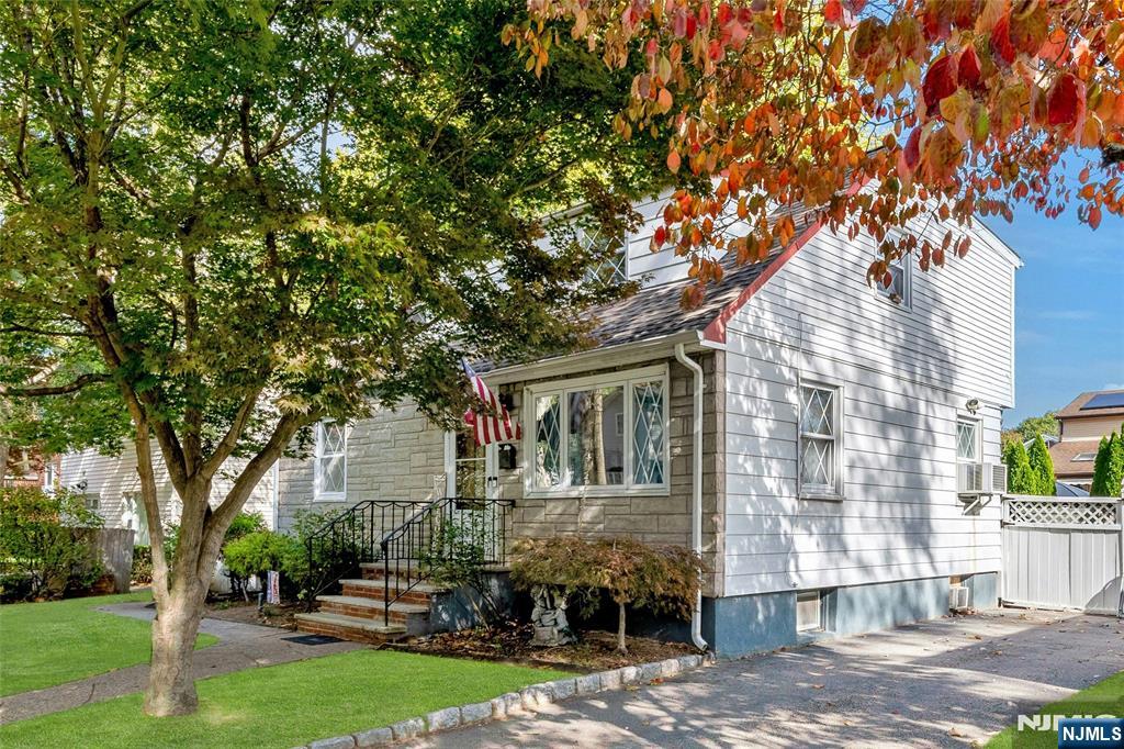 Homes for sale in New Milford, NJ | 69 River Rd, New Milford, NJ 07646 | MLS# 25038724