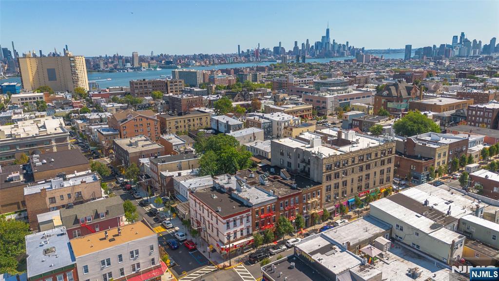 Homes for sale in Union City, NJ | 1716 Bergenline Ave, Union City, NJ 07087 | MLS# 25038764