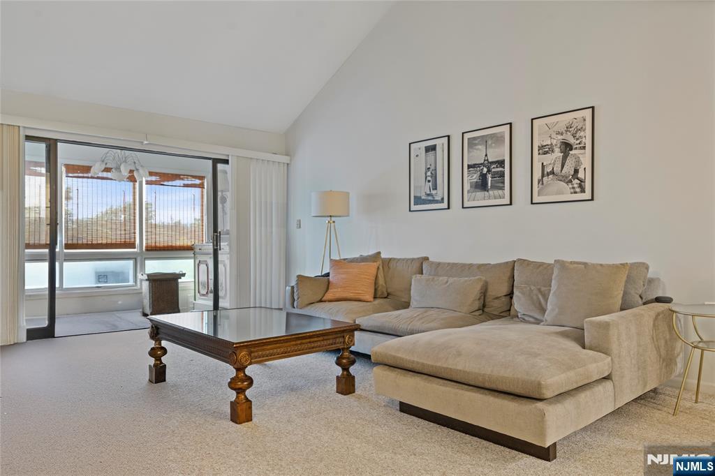 Homes for sale in Long Hill, NJ | 19 Sunrise Dr, Long Hill, NJ 07933 | MLS# 25038778