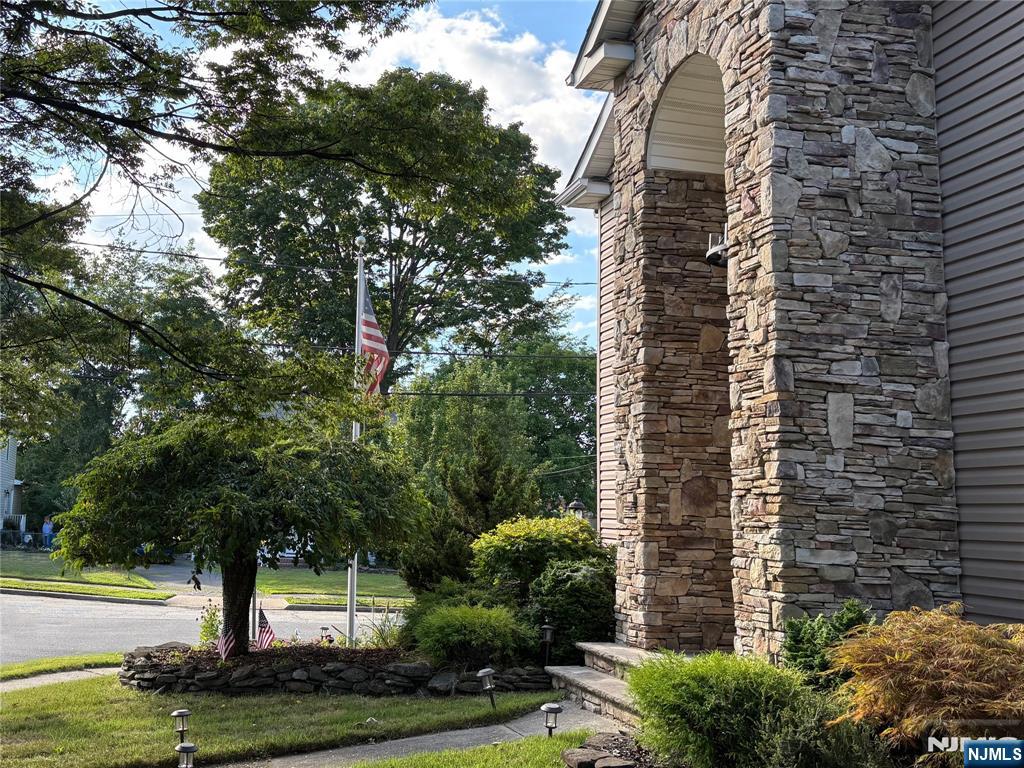 Homes for sale in North Arlington, NJ | 2 Eckhardt Ter, North Arlington, NJ 07031 | MLS# 25038802