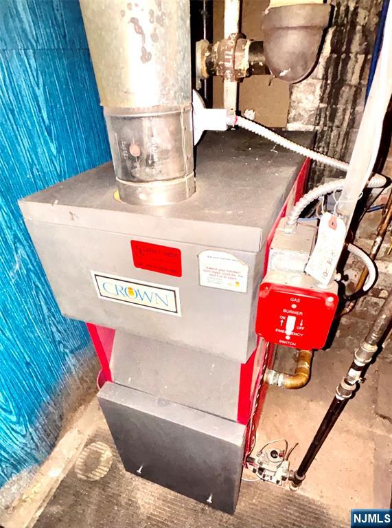 Homes for sale in East Newark, NJ | 313 Central Ave, East Newark, NJ 07029 | MLS# 25038819