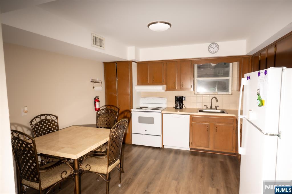 Homes for sale in Clifton, NJ | 1008 Unicorn Way #R1, Clifton, NJ 07011 | MLS# 25038834