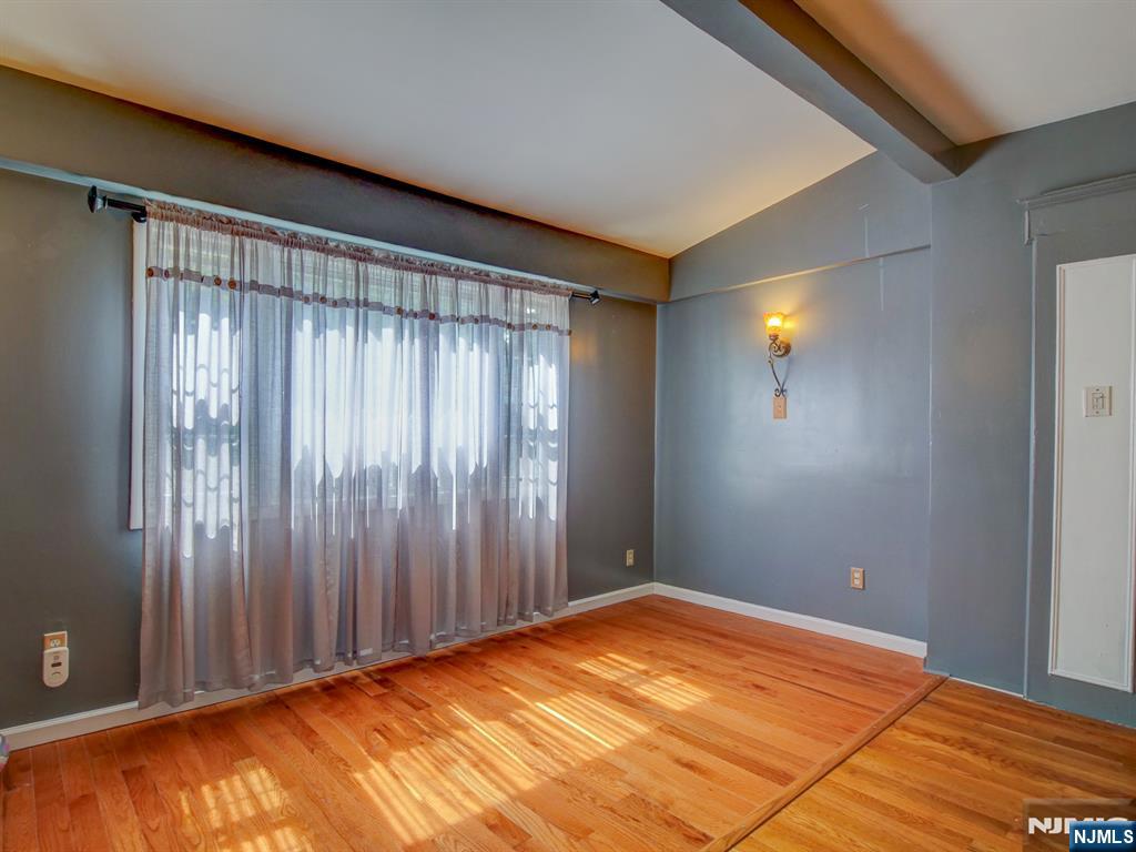 Homes for sale in South Orange Village, NJ | 231 Waverly Pl, South Orange Village, NJ 07079 | MLS# 25038847