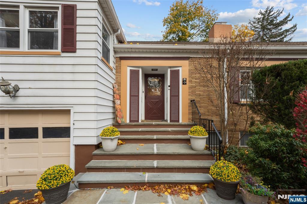 Homes for sale in Glen Ridge, NJ | 74 Ridgewood Ave, Glen Ridge, NJ 07028 | MLS# 25038880