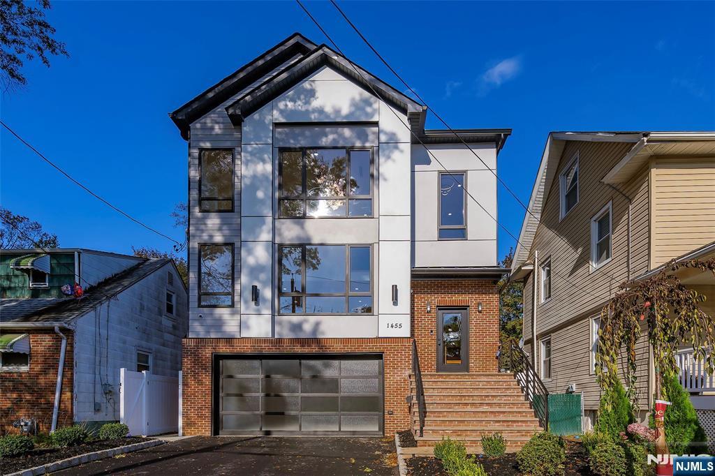 Homes for sale in Plainfield, NJ | 1455 Mccrea Pl, Plainfield, NJ 07062 | MLS# 25038893