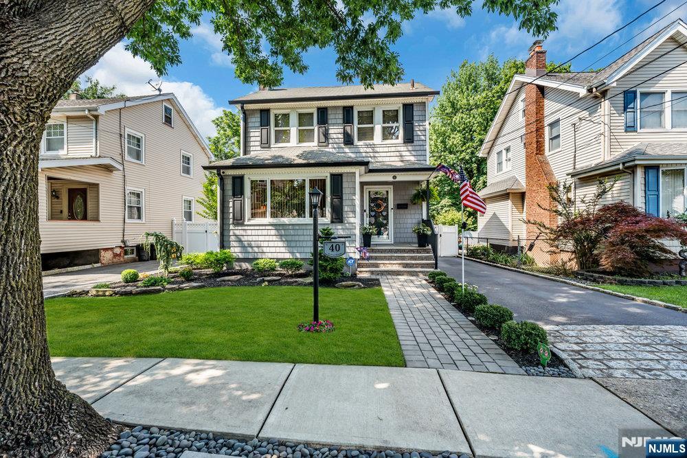 Homes for sale in Ridgefield Park, NJ | 40 Arthur St, Ridgefield Park, NJ 07660 | MLS# 25038913