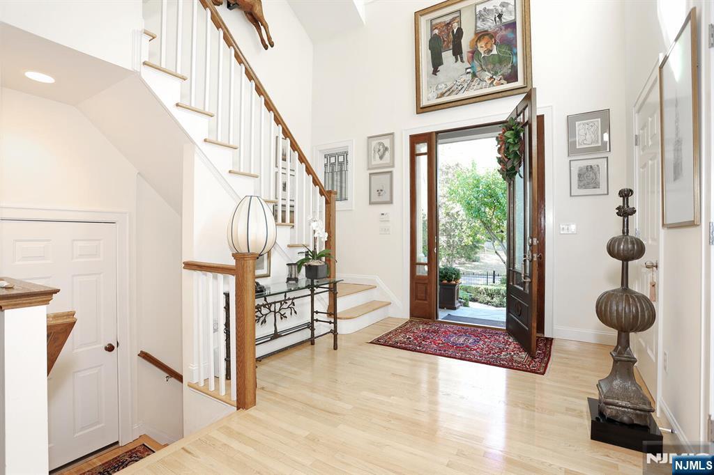 Homes for sale in Norwood, NJ | 323 Rivervale Ave, Norwood, NJ 07648 | MLS# 25038954