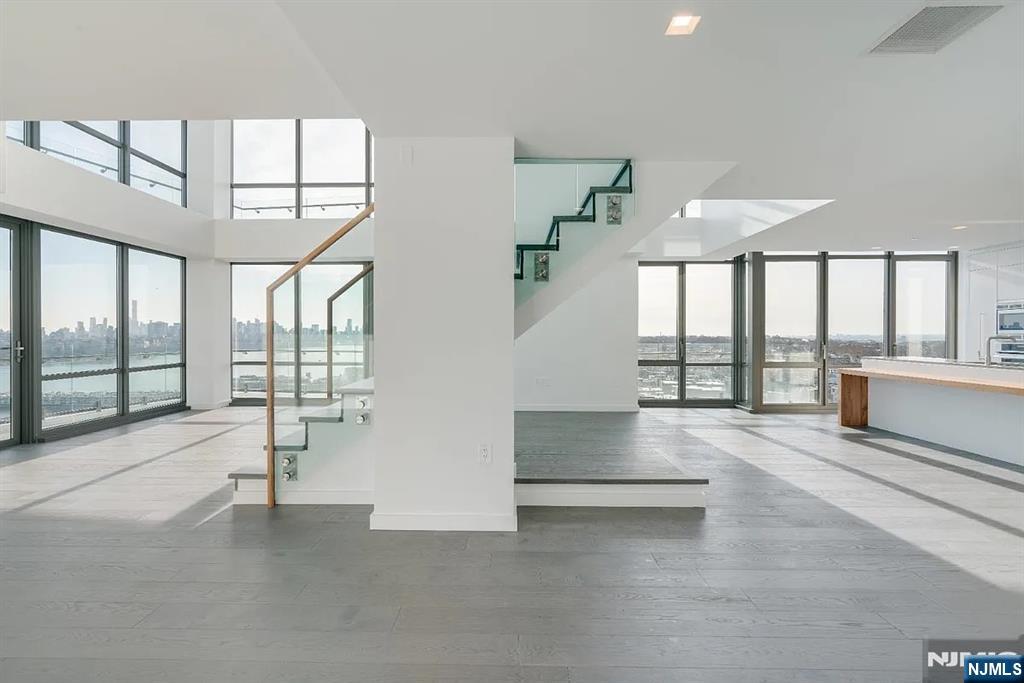 CLIFFSIDE PARK Properties