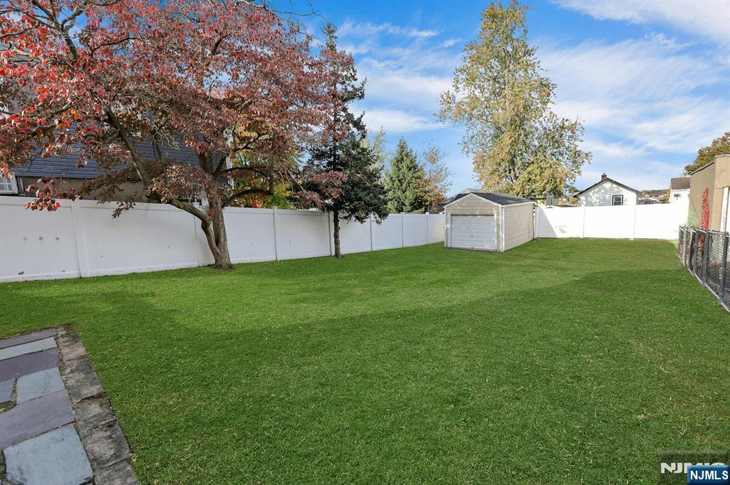 Homes for sale in Lyndhurst, NJ | 609 Chase Ave, Lyndhurst, NJ 07071 | MLS# 25039011