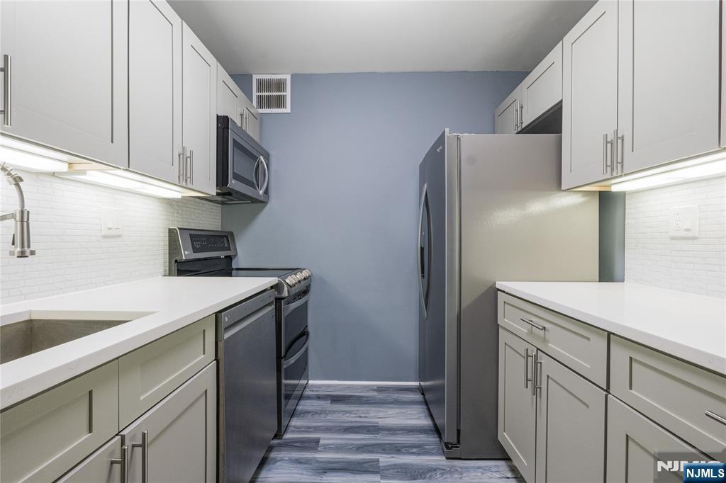 Homes for sale in Newark, NJ | 111 Mulberry St #1K, Newark, NJ 07102 | MLS# 25039014