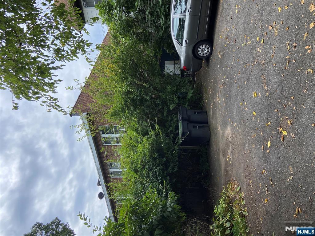 Homes for sale in Bergenfield, NJ | 83 N Washington Ave, Bergenfield, NJ 07621 | MLS# 25039022