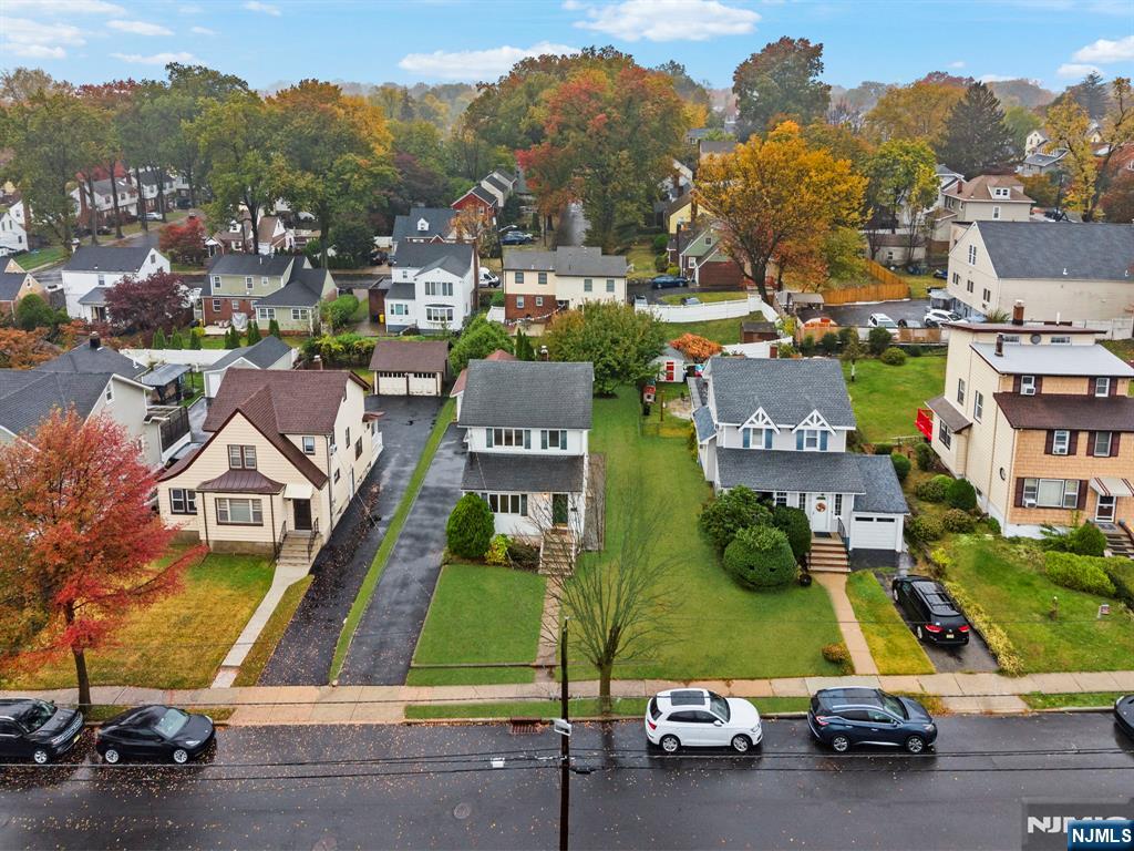 Homes for sale in Teaneck, NJ | 58 Hillside Ave, Teaneck, NJ 07666 | MLS# 25039056