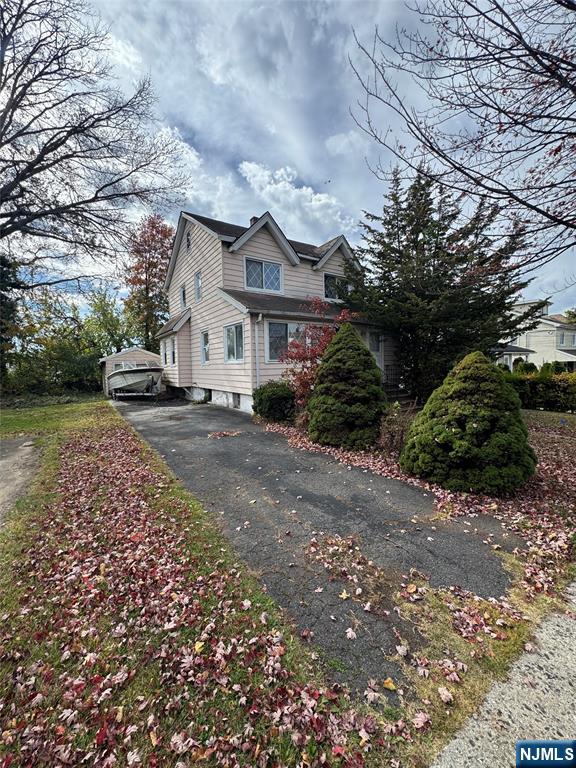 Homes for sale in Ridgefield, NJ | 898 Lancaster Rd, Ridgefield, NJ 07657 | MLS# 25039122