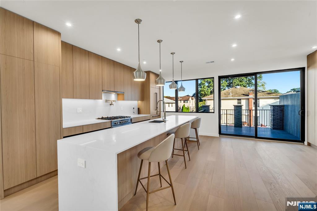 Homes for sale in Fort Lee, NJ | 1180 14Th St, Fort Lee, NJ 07024 | MLS# 25039148