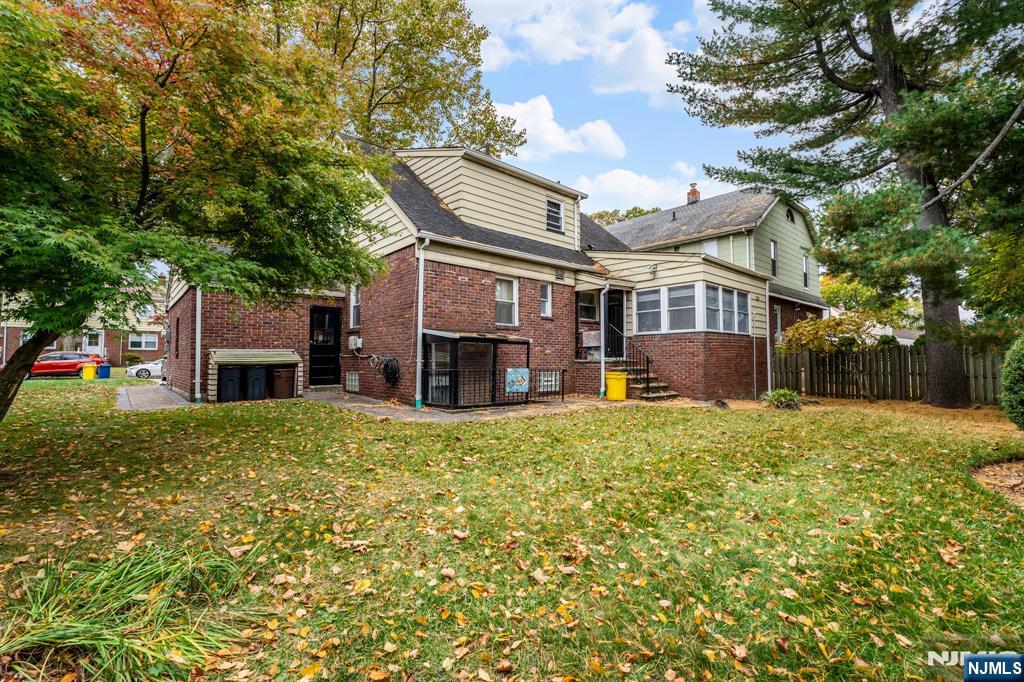 Homes for sale in Teaneck, NJ | 69 Hamilton Rd, Teaneck, NJ 07666 | MLS# 25039167