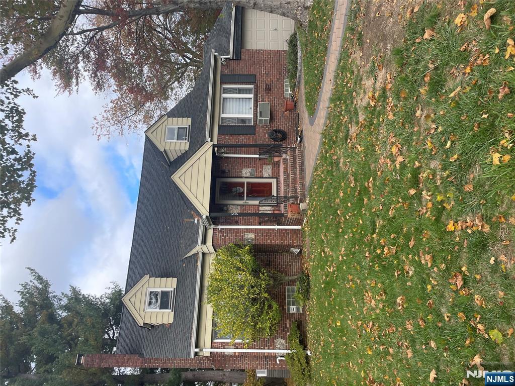 Homes for sale in Teaneck, NJ | 69 Hamilton Rd, Teaneck, NJ 07666 | MLS# 25039167