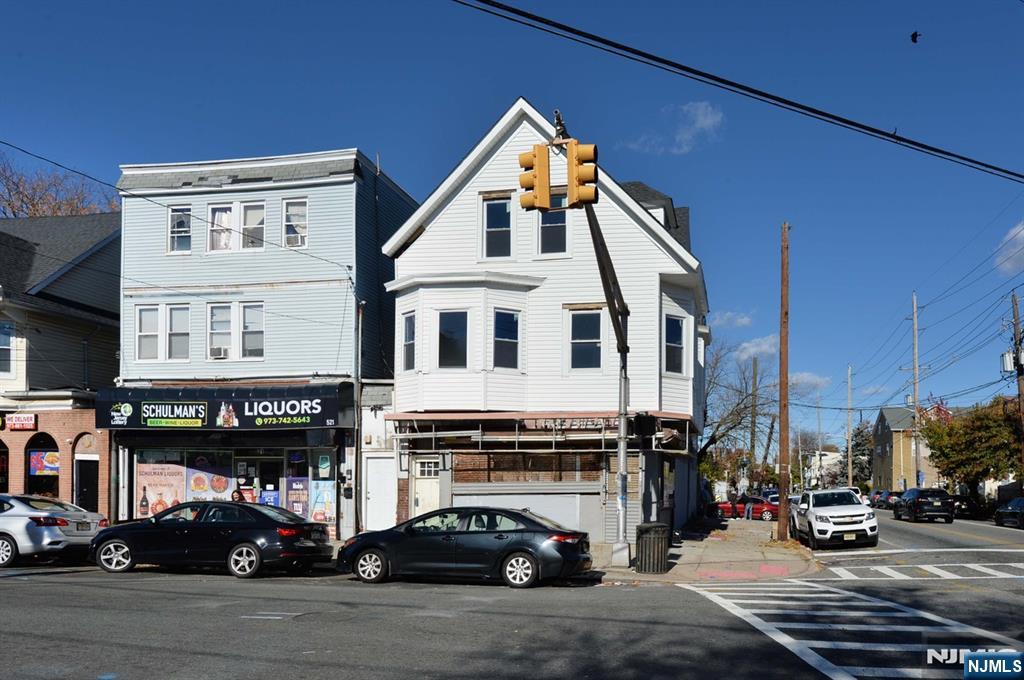 Homes for sale in Paterson, NJ | 523 Park Ave, Paterson, NJ 07504 | MLS# 25039207