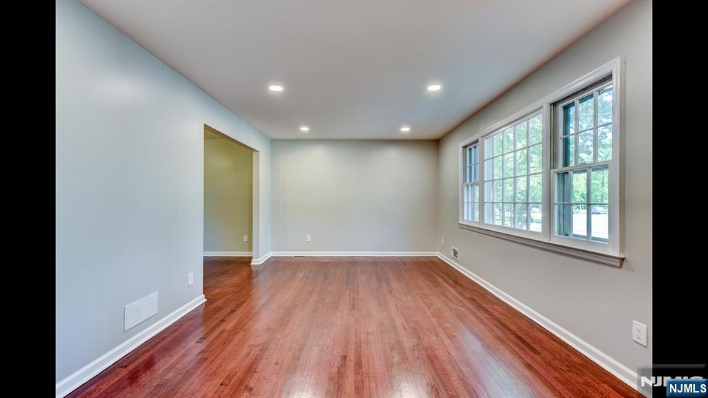 Homes for sale in Green Brook, NJ | 112 Greenbrook Rd, Green Brook, NJ 08812 | MLS# 25039309