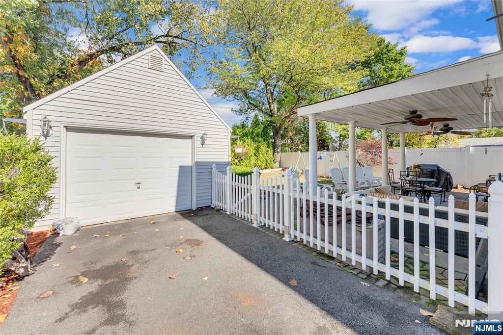 Homes for sale in Rochelle Park, NJ | 62 Grove Ave, Rochelle Park, NJ 07662 | MLS# 25039392