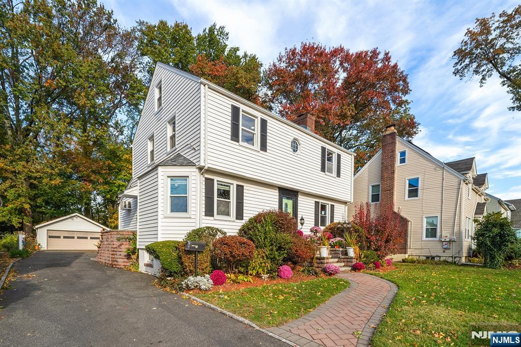 Homes for sale in Maplewood, NJ | 43 Boyden, Maplewood, NJ 07040 | MLS# 25039399