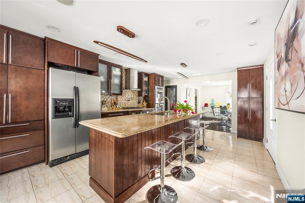 Homes for sale in Maplewood, NJ | 43 Boyden, Maplewood, NJ 07040 | MLS# 25039399