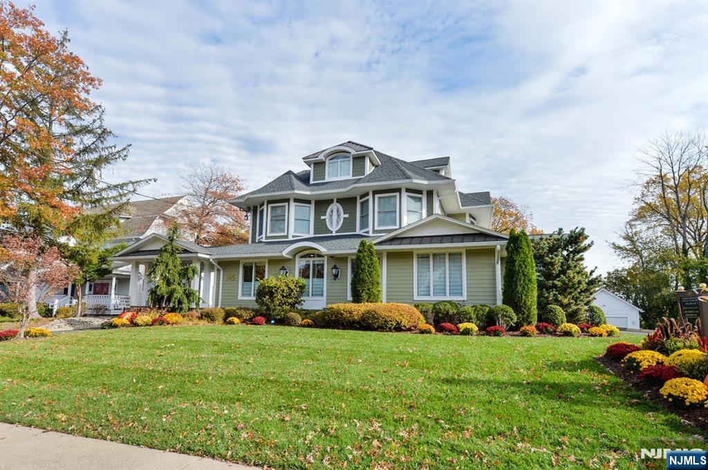 45 Carlton Avenue, East Rutherford, NJ, 07073