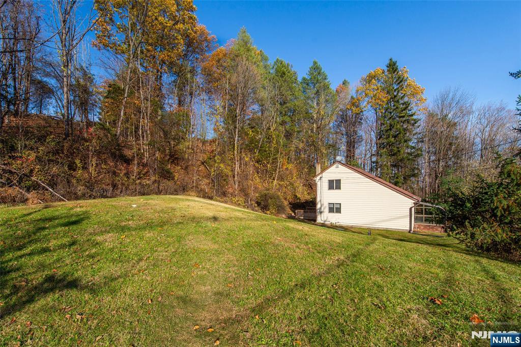 Homes for sale in Vernon, NJ | 1867 County Rd 565, Vernon, NJ 07418 | MLS# 25039472