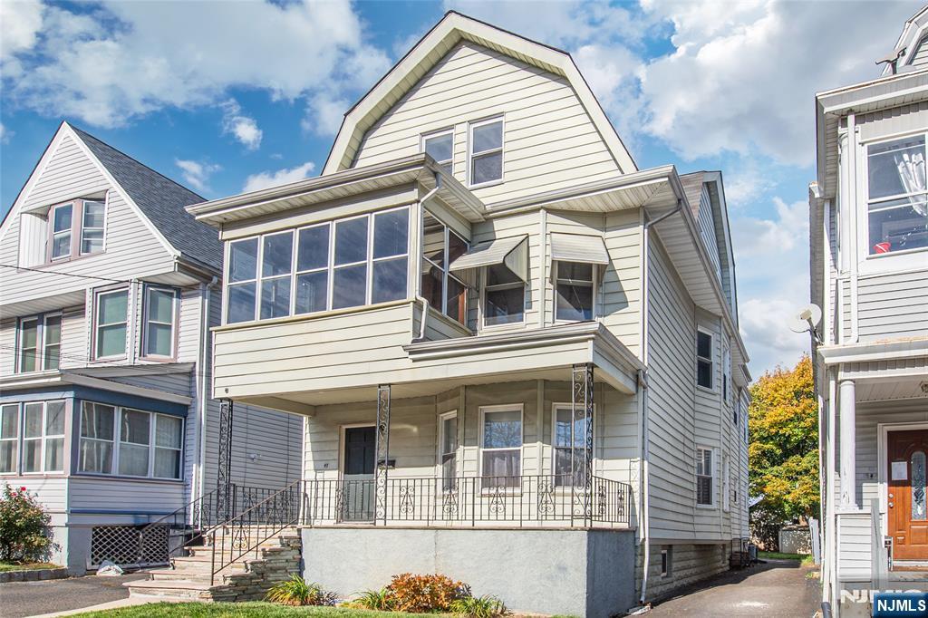 Homes for sale in West Orange, NJ | 47 Quinby Pl, West Orange, NJ 07052 | MLS# 25039534