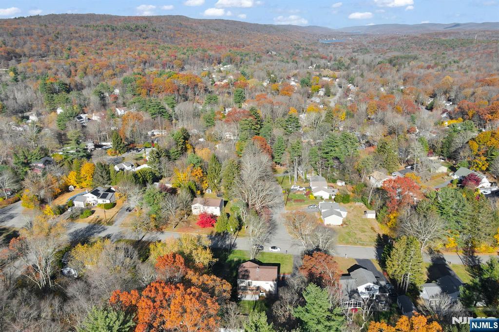 Homes for sale in West Milford, NJ | 42 Sussex Dr, West Milford, NJ 07480 | MLS# 25039539