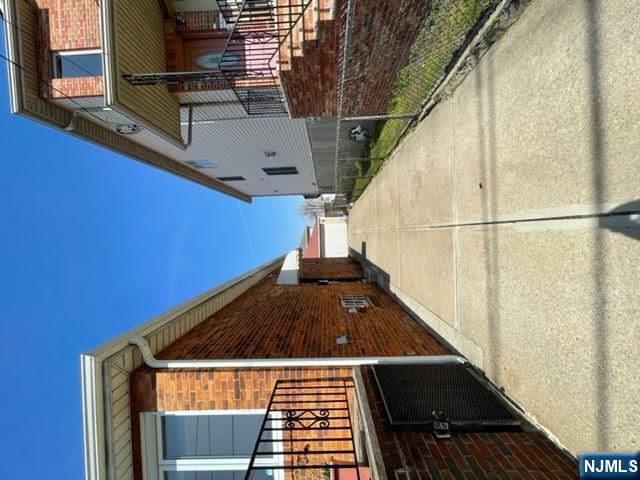 Homes for sale in Fairview, NJ | 209 8Th St, Fairview, NJ 07022 | MLS# 25039547