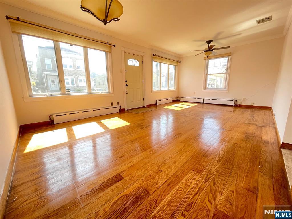 Homes for sale in Fairview, NJ | 209 8Th St, Fairview, NJ 07022 | MLS# 25039547