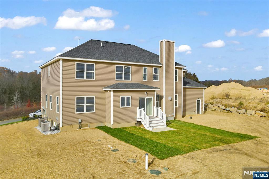 Homes for sale in Hardyston, NJ | 7 Emerald, Hardyston, NJ 07419 | MLS# 25039558