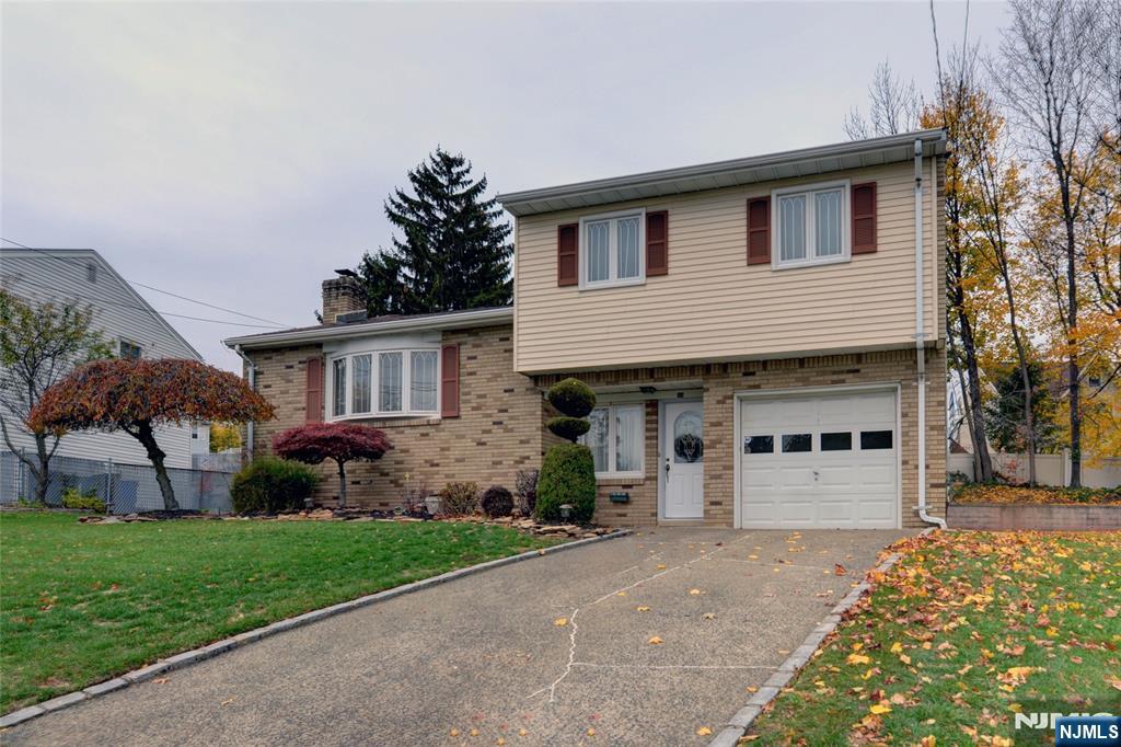 Homes for sale in Clifton, NJ | 184 Abbe Ln, Clifton, NJ 07013 | MLS# 25039655