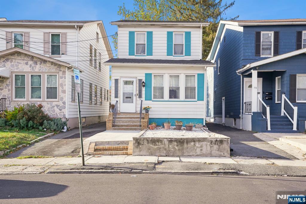 Homes for sale in Irvington, NJ | 75 Coolidge St, Irvington, NJ 07111 | MLS# 25039716