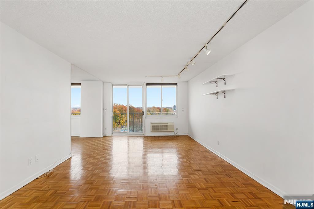 Homes for sale in Hackensack, NJ | 160 Overlook #4-B, Hackensack, NJ 07601 | MLS# 25039769