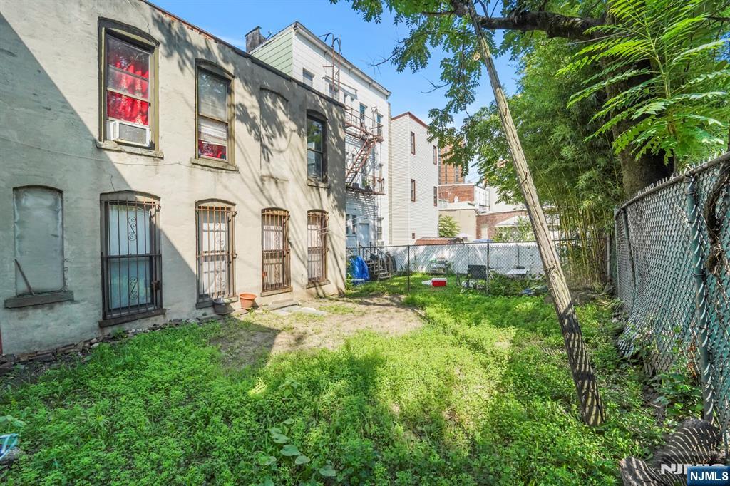 Homes for sale in Union City, NJ | 715 22nd St, Union City, NJ 07087 | MLS# 25039779