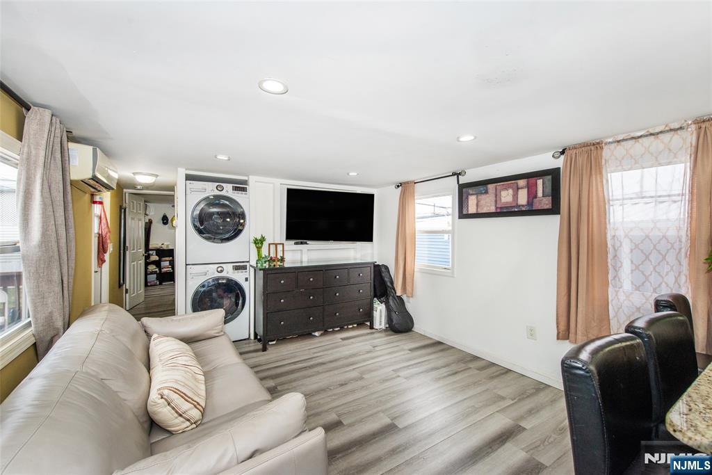 Homes for sale in Moonachie, NJ | 39 Helen, Moonachie, NJ 07074 | MLS# 25039790