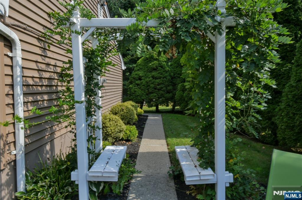 Homes for sale in Twp Of Washington, NJ | 279 West Pl, Twp Of Washington, NJ 07676 | MLS# 25039869