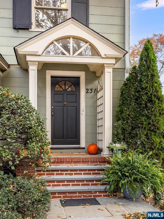 Homes for sale in Glen Ridge, NJ | 231 Washington St, Glen Ridge, NJ 07028 | MLS# 25039897