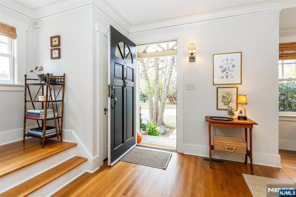 Homes for sale in Glen Ridge, NJ | 231 Washington St, Glen Ridge, NJ 07028 | MLS# 25039897