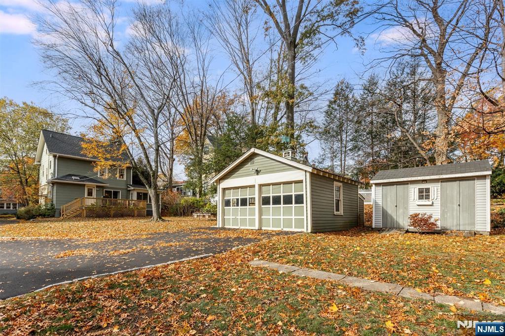 Homes for sale in Glen Ridge, NJ | 231 Washington St, Glen Ridge, NJ 07028 | MLS# 25039897