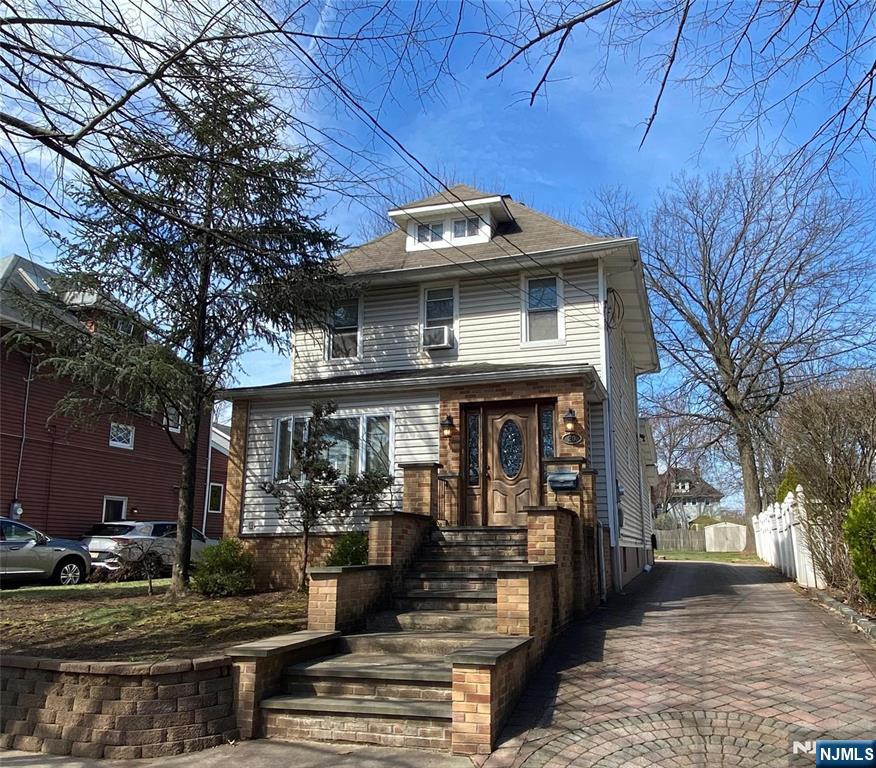 Homes for sale in Ridgefield Park, NJ | 20 Hudson Ave, Ridgefield Park, NJ 07660 | MLS# 25039920