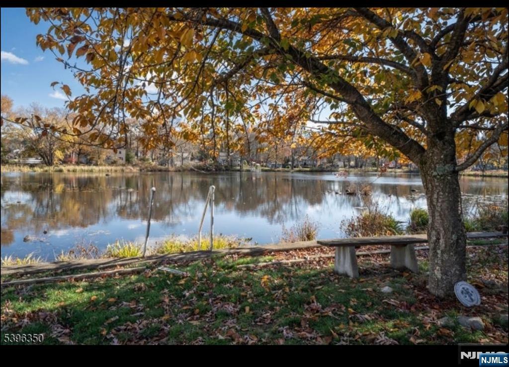 Homes for sale in Bloomingdale, NJ | 21 Sunrise Ave, Bloomingdale, NJ 07403 | MLS# 25039922