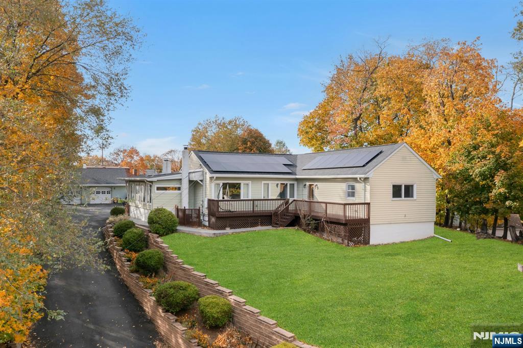 Homes for sale in Wayne, NJ | 66 Leonard Ter, Wayne, NJ 07470 | MLS# 25039931